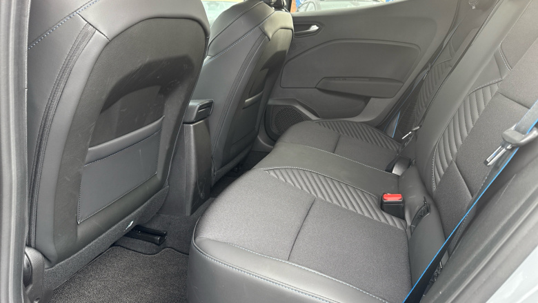 Renault Clio 1.6 E-TECH full hybrid 145 Esprit Alpine 5dr Auto Hybrid Hatchback